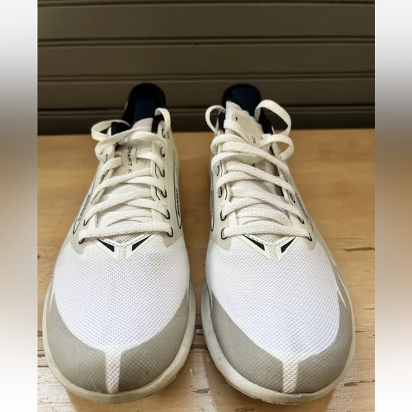 Brooks Shoes  Womens 9 Draft XC Running Sneakers White Mesh Spikes 1000391D129 - Picture 2 of 8